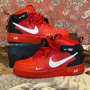 Nike Air Force 1 Utility Red